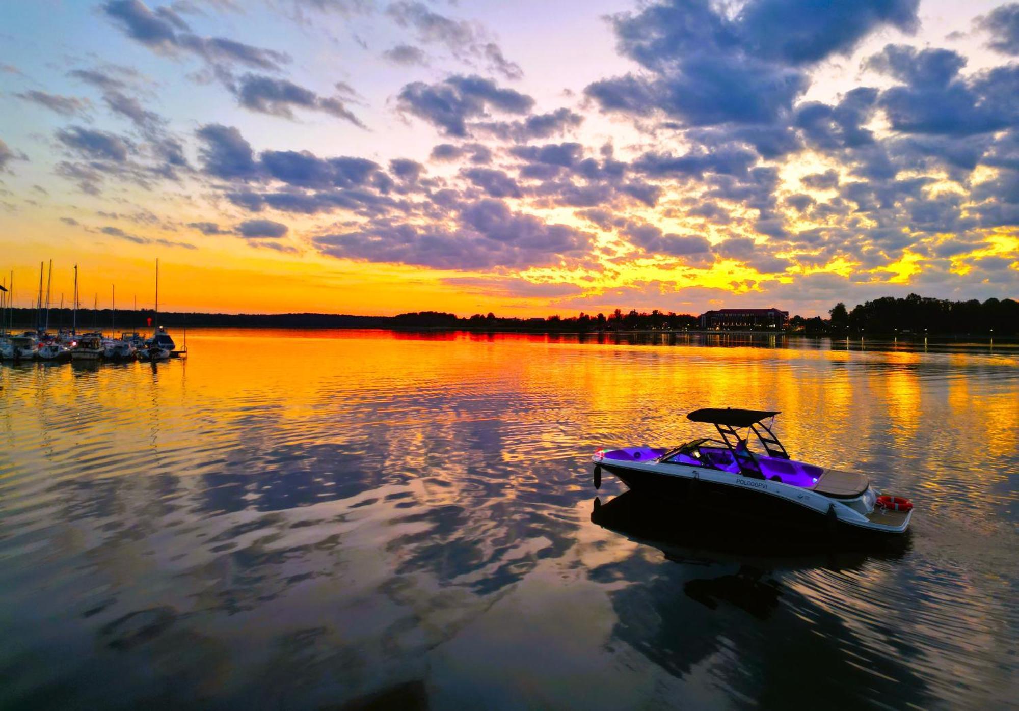 Over The River - Widok Na Rzeke, Przy Parku, Parking, Winda, Netflix I Max, Centrum Iława Kültér fotó